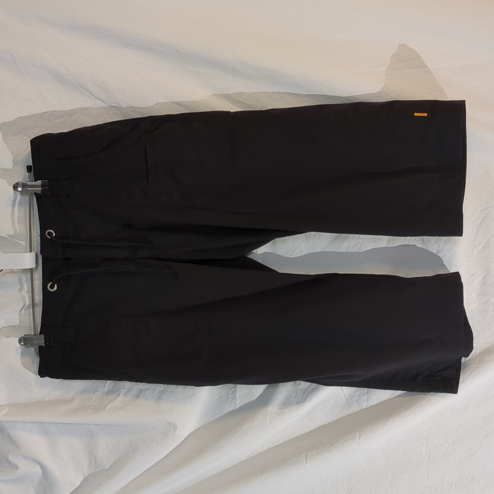 Lucy | Black Active Outdoor Capris Nylon Spandex | S